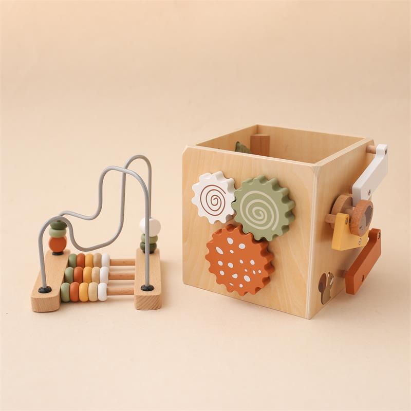 Cube en bois éducatif