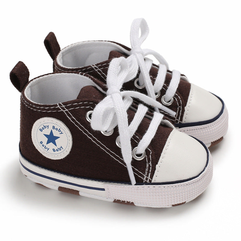 Chaussures à semelles souples en toile