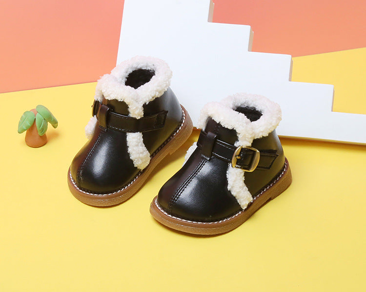 Chaussures fille pour l'automne et l'hiver