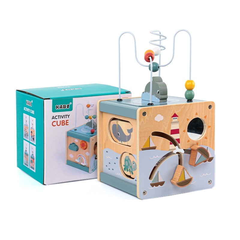 Cube trésors en bois