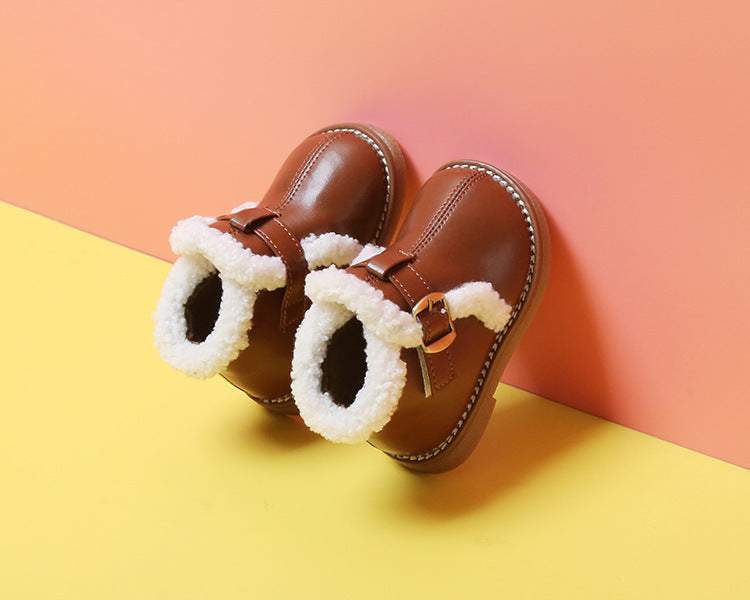 Chaussures fille pour l'automne et l'hiver