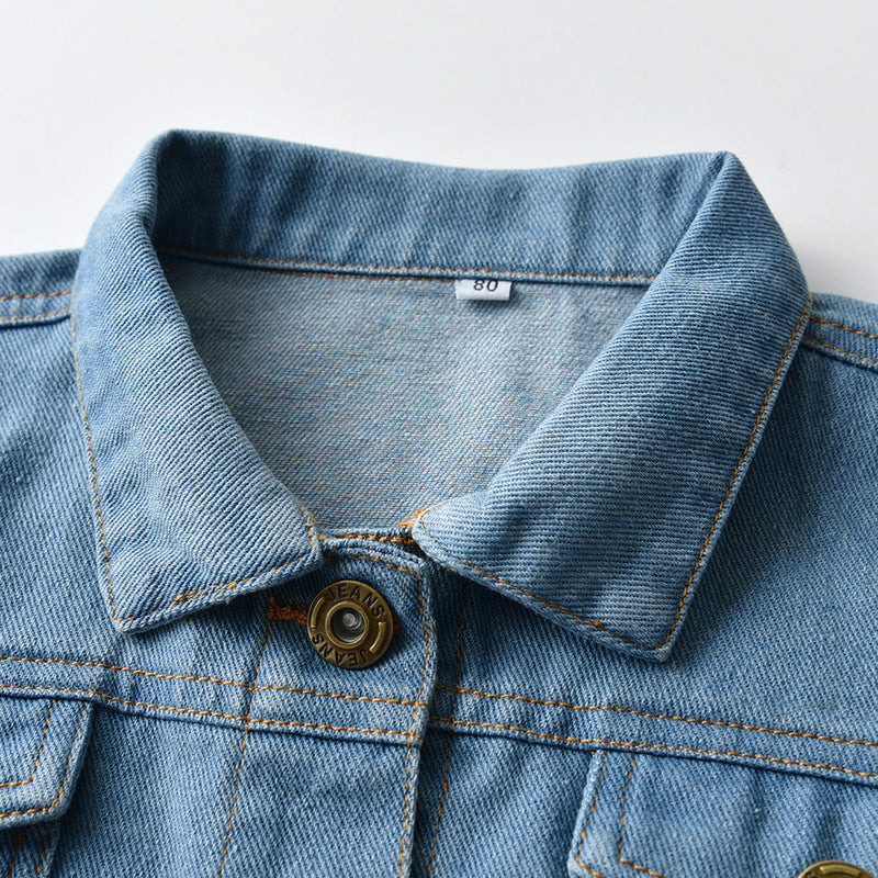 Veste en jean déchiré
