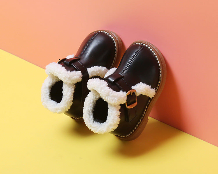 Chaussures fille pour l'automne et l'hiver