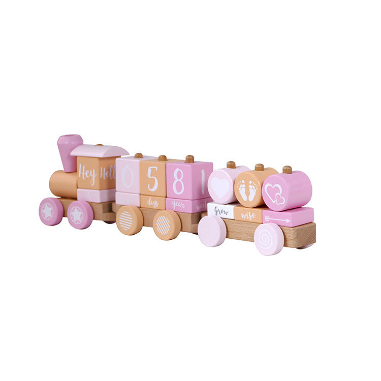 Petit train en bois à la mode