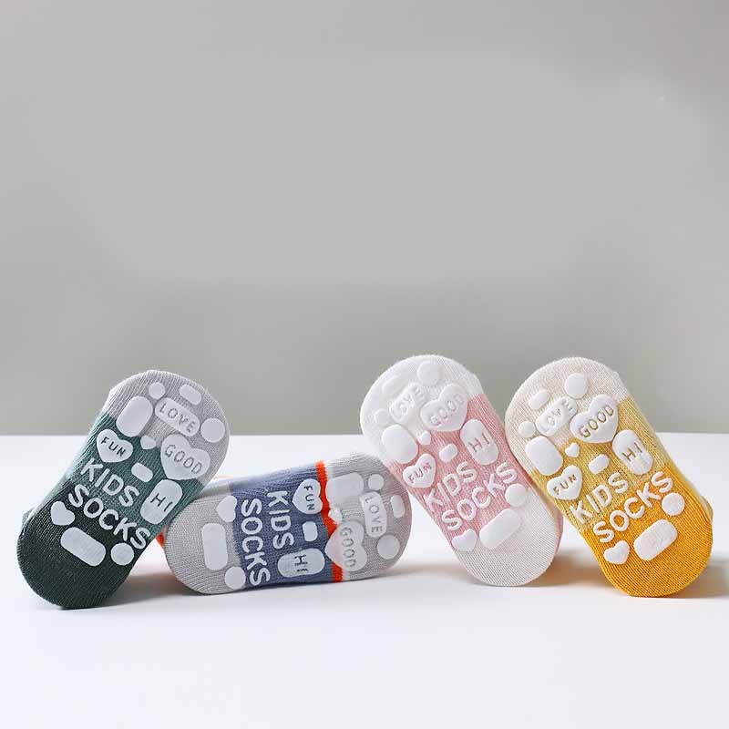 Chaussettes bateau à gros talons tridimensionnelles