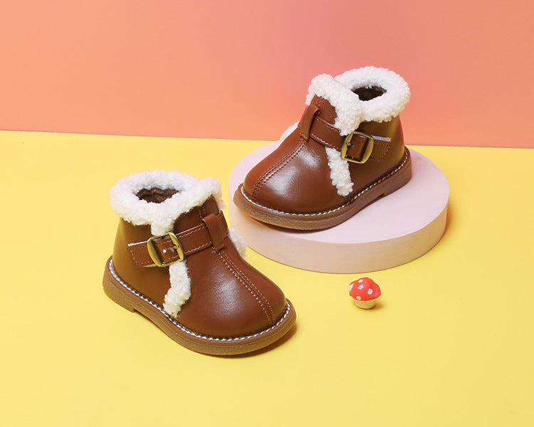 Chaussures fille pour l'automne et l'hiver