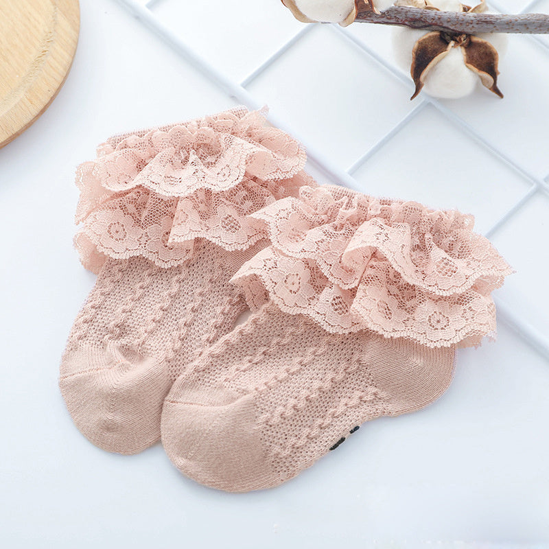 Chaussettes en dentelle pour bébé