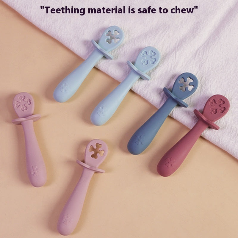 Cuillère simple en silicone pour bébé de couleur pure
